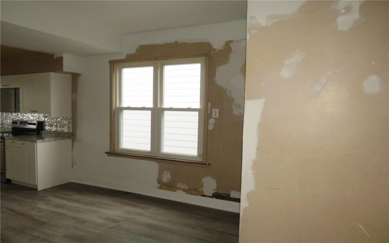 606 Crest Ave, Charleroi, 15022, 4 Bedrooms Bedrooms, 7 Rooms Rooms,1.1 BathroomsBathrooms,Residential,For Sale,Crest Ave,1734924
