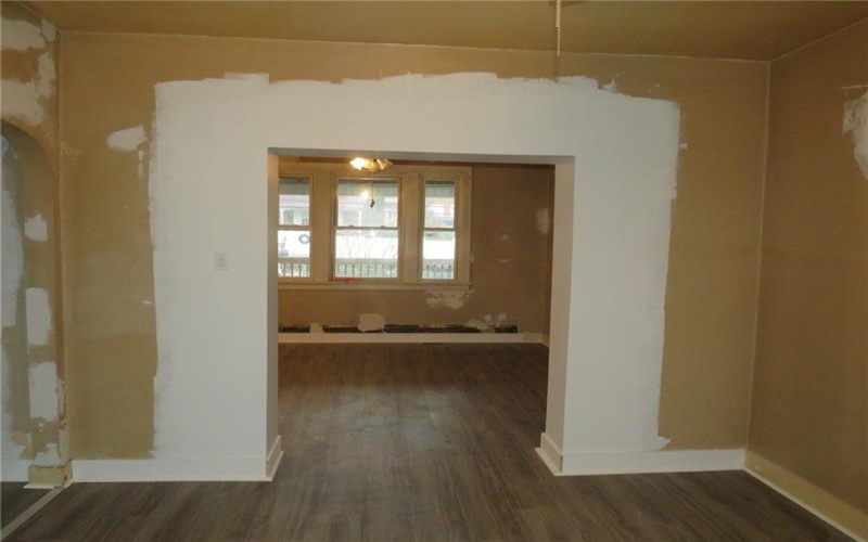 606 Crest Ave, Charleroi, 15022, 4 Bedrooms Bedrooms, 7 Rooms Rooms,1.1 BathroomsBathrooms,Residential,For Sale,Crest Ave,1734924