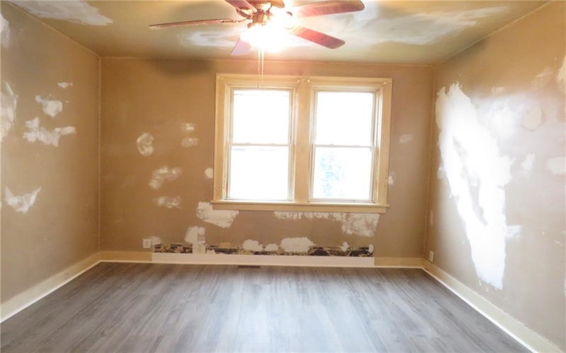 606 Crest Ave, Charleroi, 15022, 4 Bedrooms Bedrooms, 7 Rooms Rooms,1.1 BathroomsBathrooms,Residential,For Sale,Crest Ave,1734924