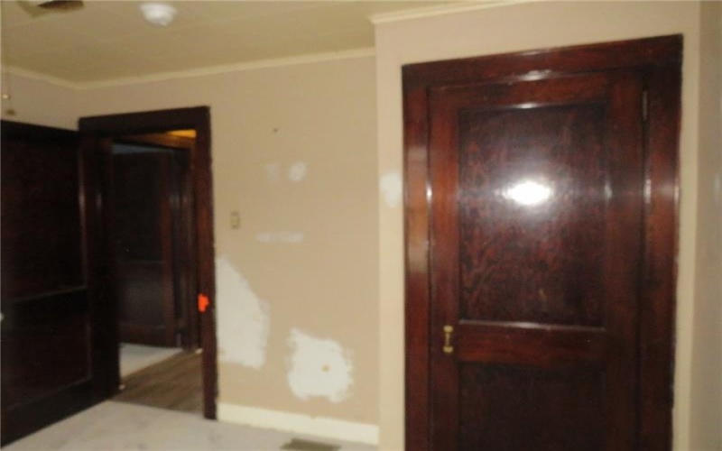 606 Crest Ave, Charleroi, 15022, 4 Bedrooms Bedrooms, 7 Rooms Rooms,1.1 BathroomsBathrooms,Residential,For Sale,Crest Ave,1734924