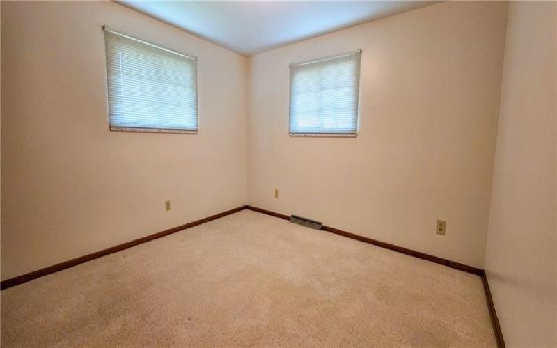 21 Stella Street, Burgettstown, 15021, 3 Bedrooms Bedrooms, 7 Rooms Rooms,2.1 BathroomsBathrooms,Residential,For Sale,Stella Street,1729730