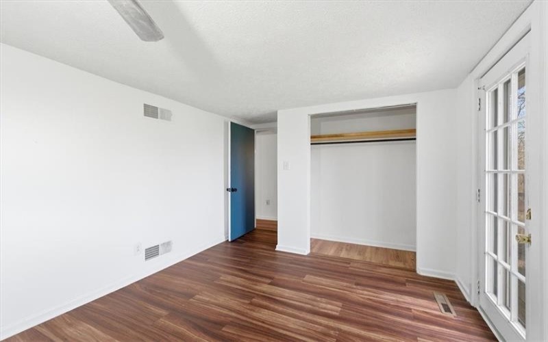 1135 Locust Ave, Washington, 15301, 2 Bedrooms Bedrooms, 5 Rooms Rooms,1.1 BathroomsBathrooms,Residential,For Sale,Locust Ave,1746471