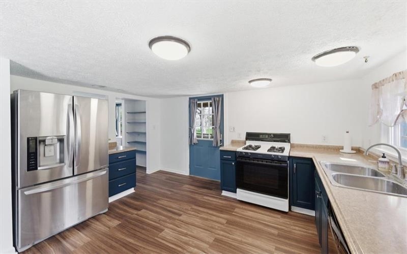 1135 Locust Ave, Washington, 15301, 2 Bedrooms Bedrooms, 5 Rooms Rooms,1.1 BathroomsBathrooms,Residential,For Sale,Locust Ave,1746471