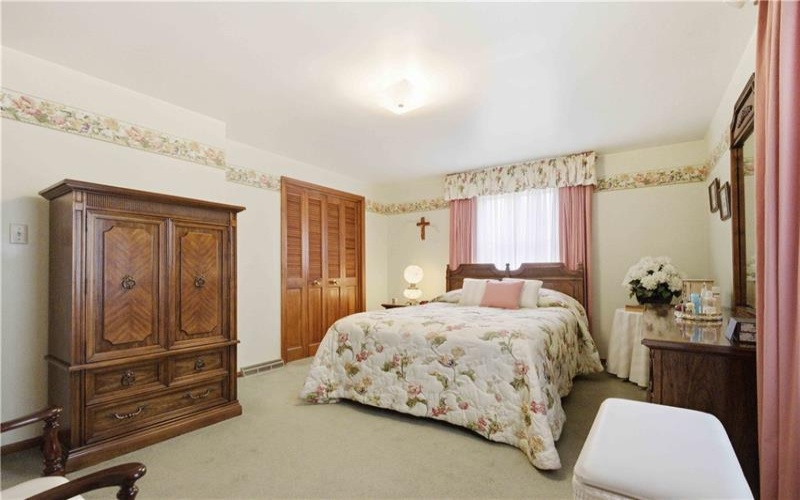 100 Hermitage Circle, Ligonier, 15658, 4 Bedrooms Bedrooms, ,2.1 BathroomsBathrooms,Residential,For Sale,Hermitage Circle,1743938
