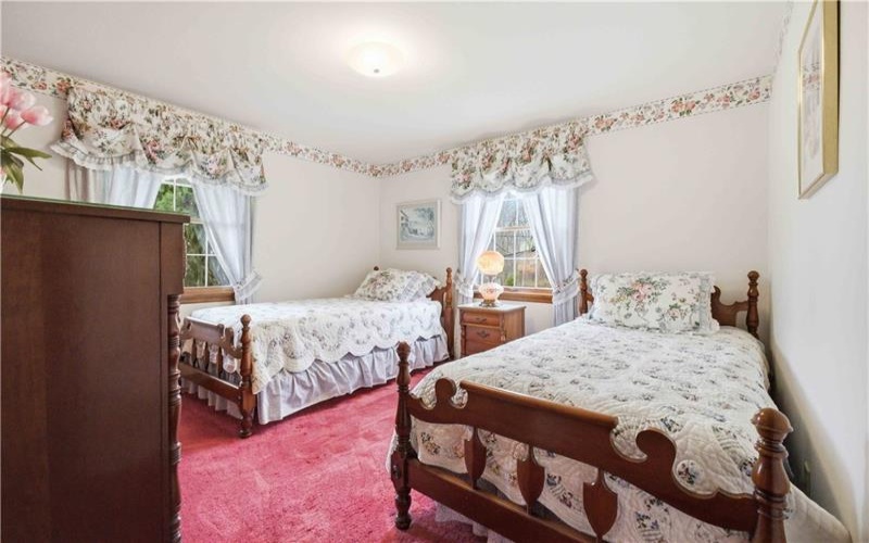 100 Hermitage Circle, Ligonier, 15658, 4 Bedrooms Bedrooms, ,2.1 BathroomsBathrooms,Residential,For Sale,Hermitage Circle,1743938