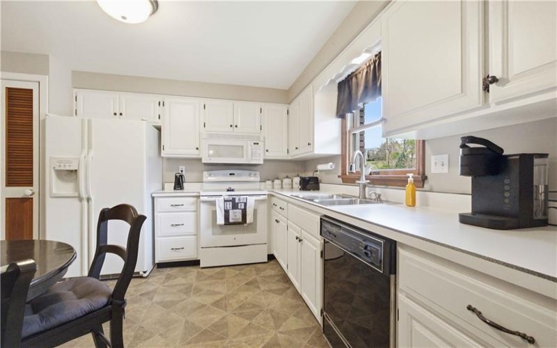 100 Hermitage Circle, Ligonier, 15658, 4 Bedrooms Bedrooms, ,2.1 BathroomsBathrooms,Residential,For Sale,Hermitage Circle,1743938