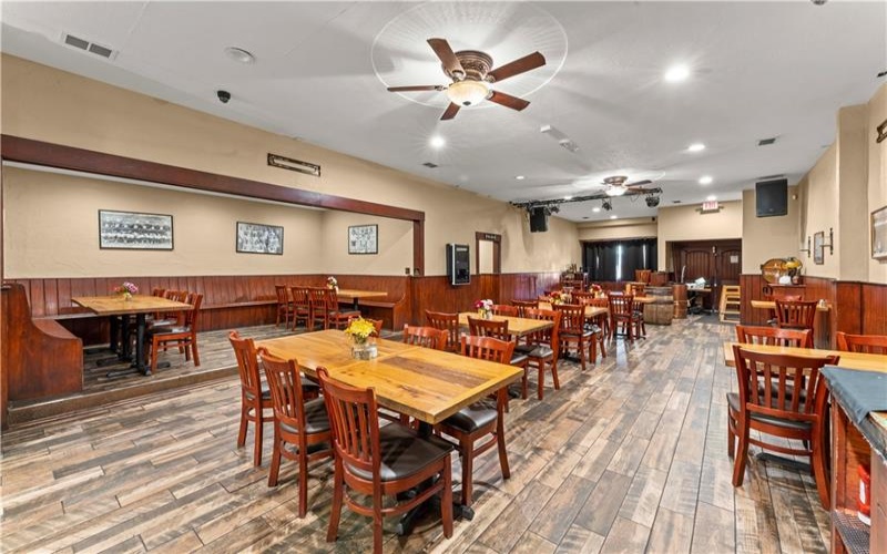 88 Main St, Washington, 15301, ,Commercial-industrial-business,For Sale,Main St,1734985