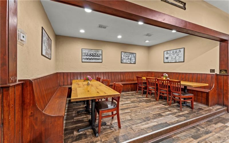 88 Main St, Washington, 15301, ,Commercial-industrial-business,For Sale,Main St,1734985