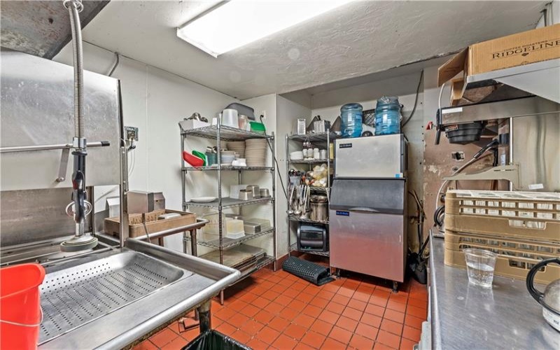 88 Main St, Washington, 15301, ,Commercial-industrial-business,For Sale,Main St,1734985