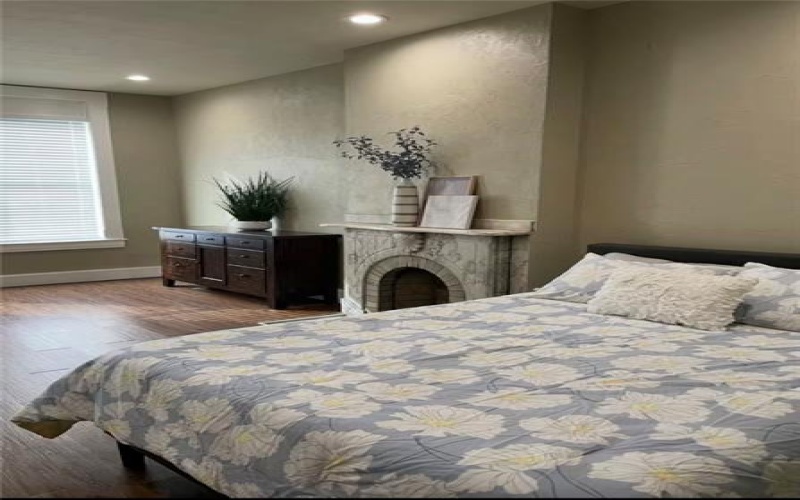 88 Main St, Washington, 15301, ,Commercial-industrial-business,For Sale,Main St,1734985