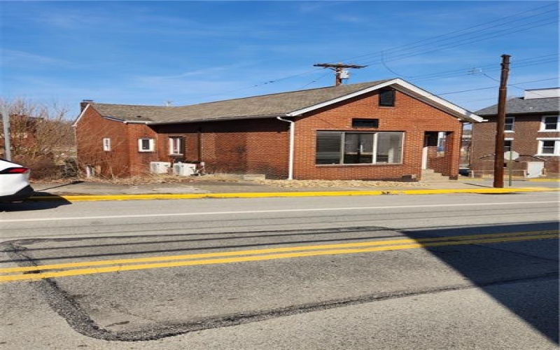 333 Brinton Ave, Trafford, 15085, ,Commercial-industrial-business,For Sale,Brinton Ave,1746504