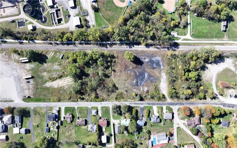 00 Bridgeport Rd, Mt Pleasant, 15666, ,Commercial-industrial-business,For Sale,Bridgeport Rd,1729761