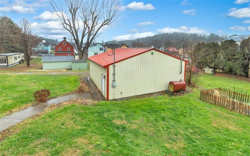 504 Howell St, Dawson, 15428, 4 Bedrooms Bedrooms, ,2 BathroomsBathrooms,Residential,For Sale,Howell St,1734993