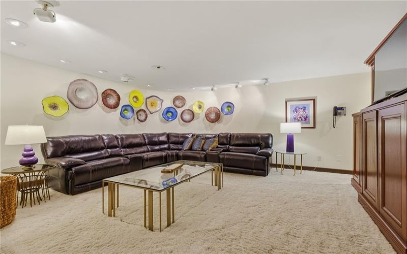 514 Justabout Road, Venetia, 15367, 6 Bedrooms Bedrooms, 14 Rooms Rooms,7.2 BathroomsBathrooms,Residential,For Sale,Justabout Road,1741287