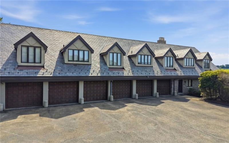 514 Justabout Road, Venetia, 15367, 6 Bedrooms Bedrooms, 14 Rooms Rooms,7.2 BathroomsBathrooms,Residential,For Sale,Justabout Road,1741287