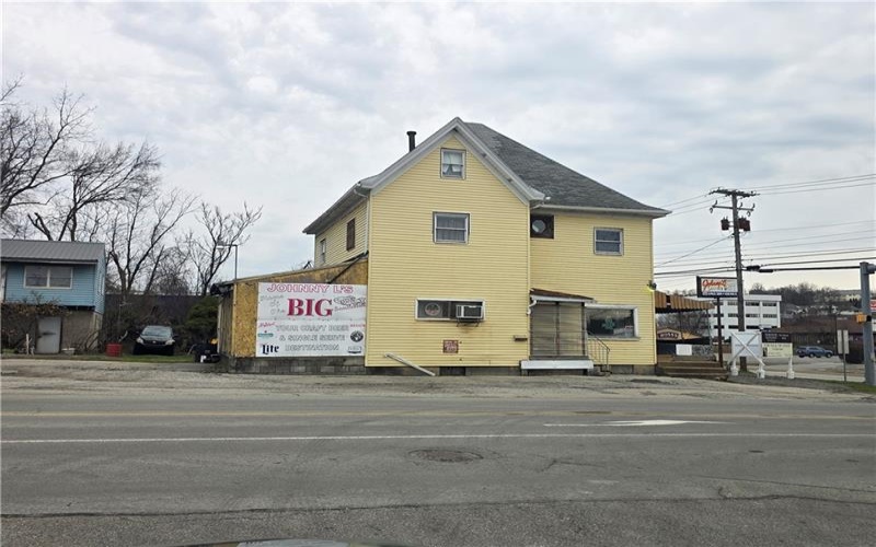 1240 Main St, Greensburg, 15601, ,Commercial-industrial-business,For Sale,Main St,1738618