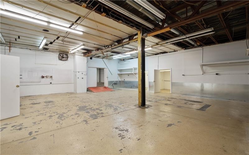 6027 National Pike, Brownsville, 15442, ,Commercial-industrial-business,For Sale,National Pike,1741301