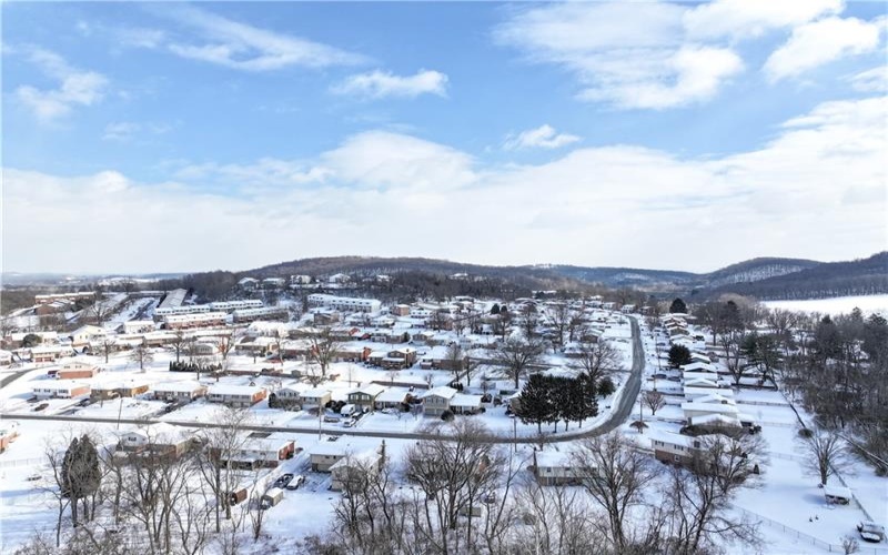 417 S Center Ave, New Stanton, 15672, ,Commercial-industrial-business,For Sale,S Center Ave,1738625