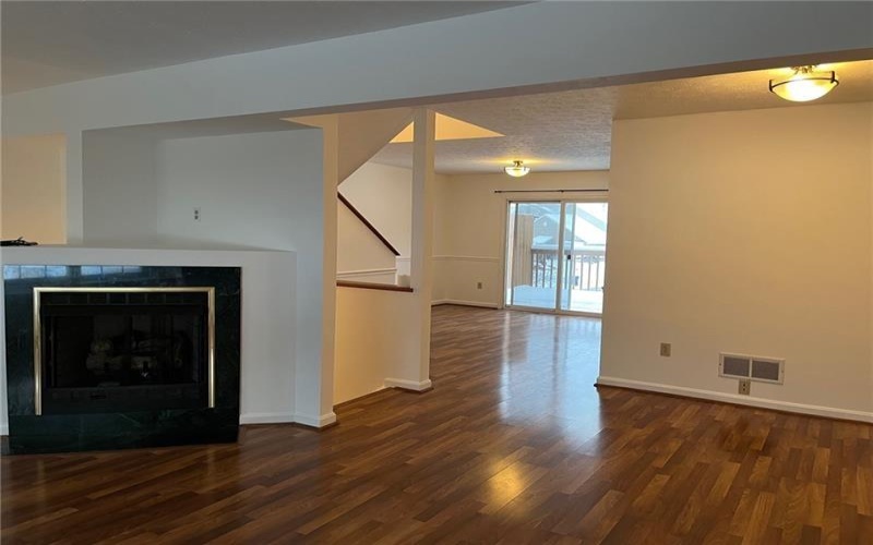 2003 TRAIL SIDE COURT, Jeannette, 15644, 3 Bedrooms Bedrooms, 8 Rooms Rooms,2.1 BathroomsBathrooms,Residential,For Sale,TRAIL SIDE COURT,1743982