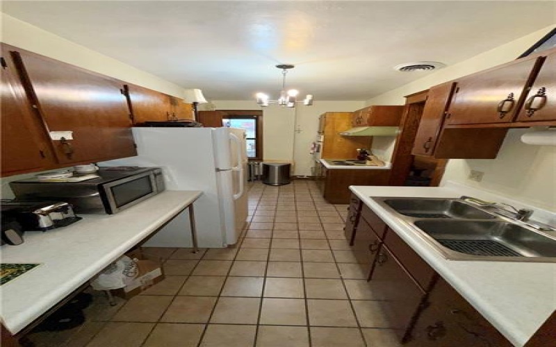 35 Beeson Blvd, Uniontown, 15401, 2 Bedrooms Bedrooms, ,1 BathroomBathrooms,Lease,For Rent,Beeson Blvd,1735050