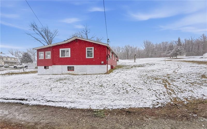 1513 Sycamore Ln, Mount Pleasant, 15666, 1 Bedroom Bedrooms, ,1 BathroomBathrooms,Residential,For Sale,Sycamore Ln,1741319