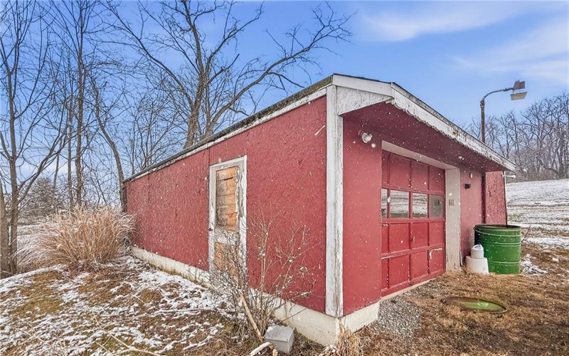 1513 Sycamore Ln, Mount Pleasant, 15666, 1 Bedroom Bedrooms, ,1 BathroomBathrooms,Residential,For Sale,Sycamore Ln,1741319