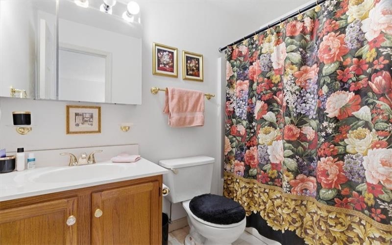 1403 Lexington Drive, Lawrence, 15055, 3 Bedrooms Bedrooms, 8 Rooms Rooms,2.2 BathroomsBathrooms,Residential,For Sale,Lexington Drive,1746564
