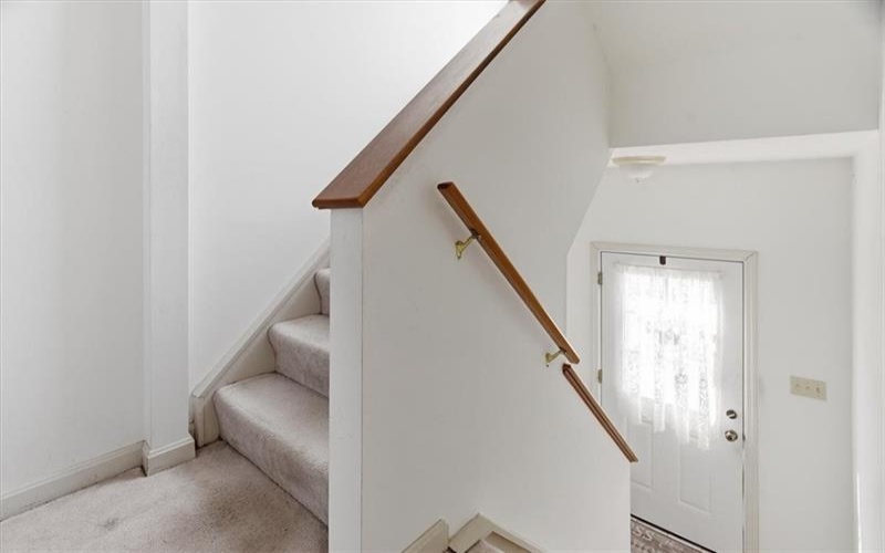 1403 Lexington Drive, Lawrence, 15055, 3 Bedrooms Bedrooms, 8 Rooms Rooms,2.2 BathroomsBathrooms,Residential,For Sale,Lexington Drive,1746564