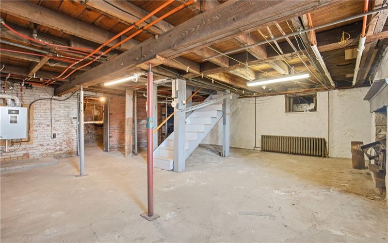423 South Street, Berlin, 15530, ,Multi-unit,For Sale,South Street,1744009