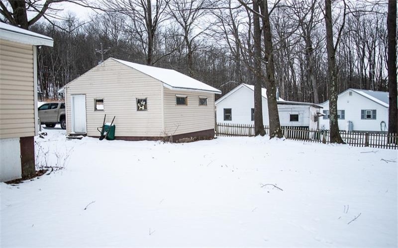1227 Mount Carmel Dr, Windber, 15963, 3 Bedrooms Bedrooms, ,1 BathroomBathrooms,Residential,For Sale,Mount Carmel Dr,1735098