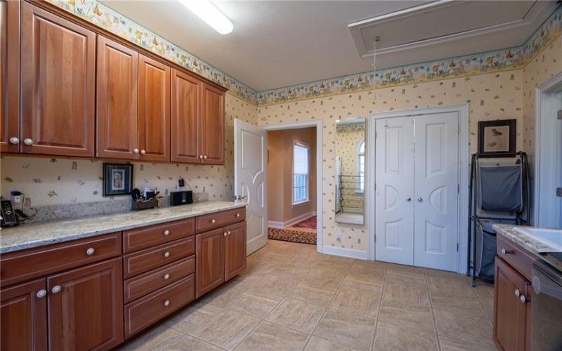 104 Angerer Rd, Canonsburg, 15317, 6 Bedrooms Bedrooms, ,4.2 BathroomsBathrooms,Residential,For Sale,Angerer Rd,1746589