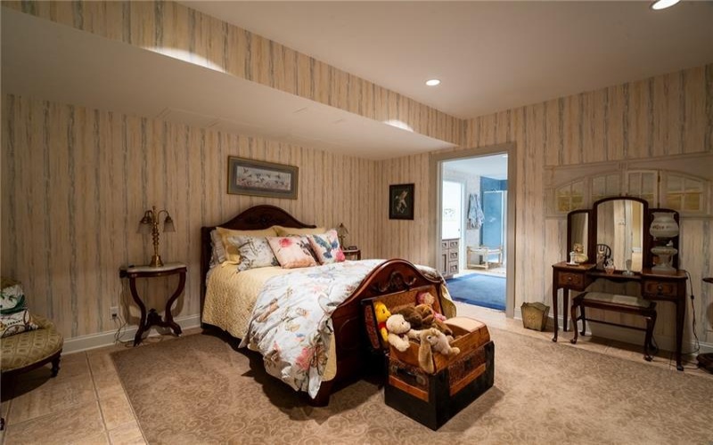 104 Angerer Rd, Canonsburg, 15317, 6 Bedrooms Bedrooms, ,4.2 BathroomsBathrooms,Residential,For Sale,Angerer Rd,1746589