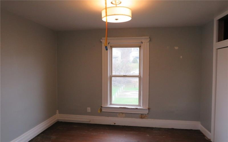 447 Middle St, Brownsville, 15417, 3 Bedrooms Bedrooms, 7 Rooms Rooms,1 BathroomBathrooms,Residential,For Sale,Middle St,1744053