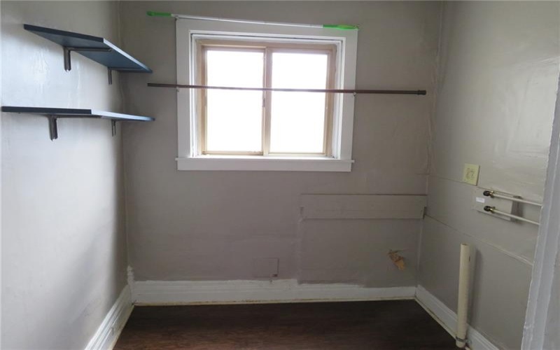 447 Middle St, Brownsville, 15417, 3 Bedrooms Bedrooms, 7 Rooms Rooms,1 BathroomBathrooms,Residential,For Sale,Middle St,1744053