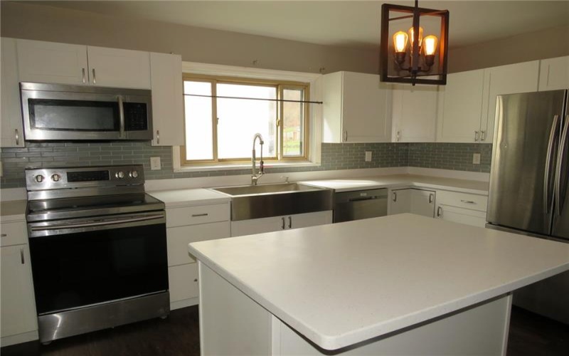 447 Middle St, Brownsville, 15417, 3 Bedrooms Bedrooms, 7 Rooms Rooms,1 BathroomBathrooms,Residential,For Sale,Middle St,1744053