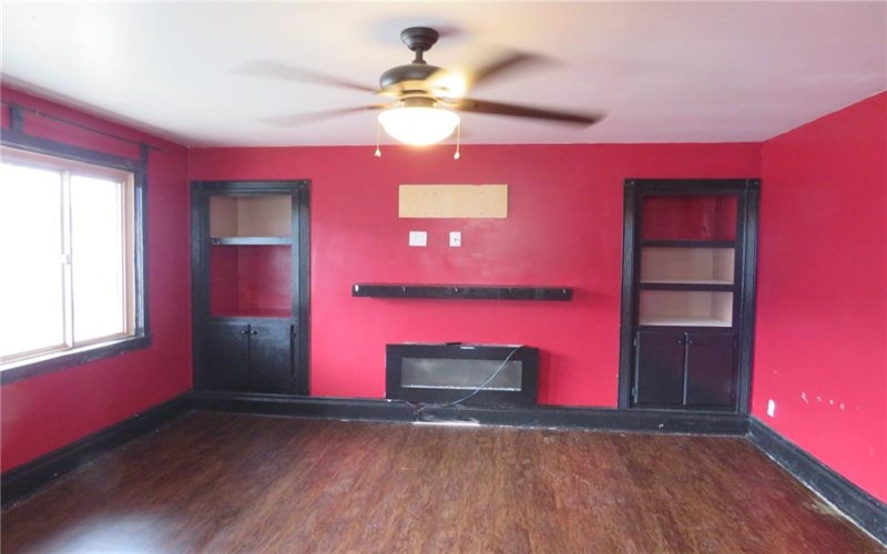 447 Middle St, Brownsville, 15417, 3 Bedrooms Bedrooms, 7 Rooms Rooms,1 BathroomBathrooms,Residential,For Sale,Middle St,1744053