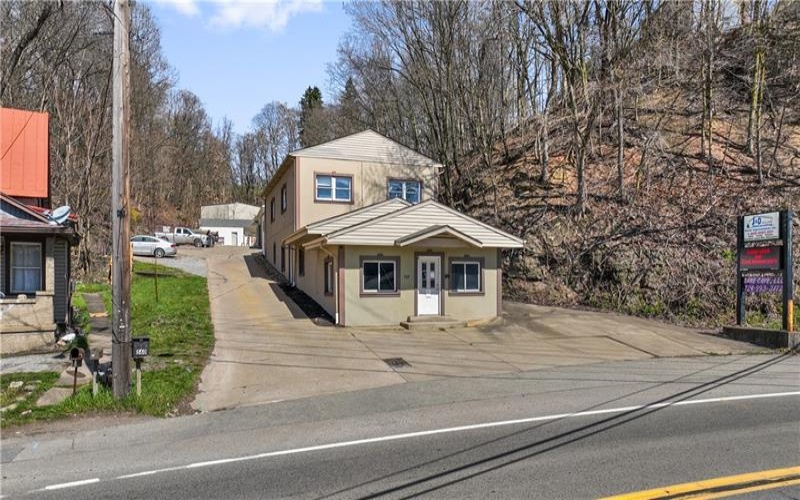 560 PIKE STREET, Canonsburg, 15317, ,Commercial-industrial-business,For Sale,PIKE STREET,1746590