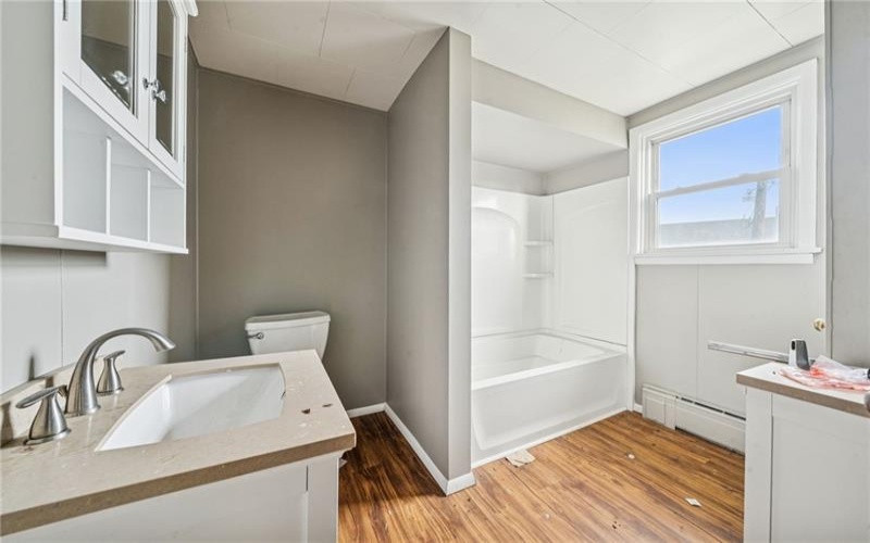 132 Pennsylvania, New Stanton, 15672, 3 Bedrooms Bedrooms, 7 Rooms Rooms,1 BathroomBathrooms,Residential,For Sale,Pennsylvania,1735152