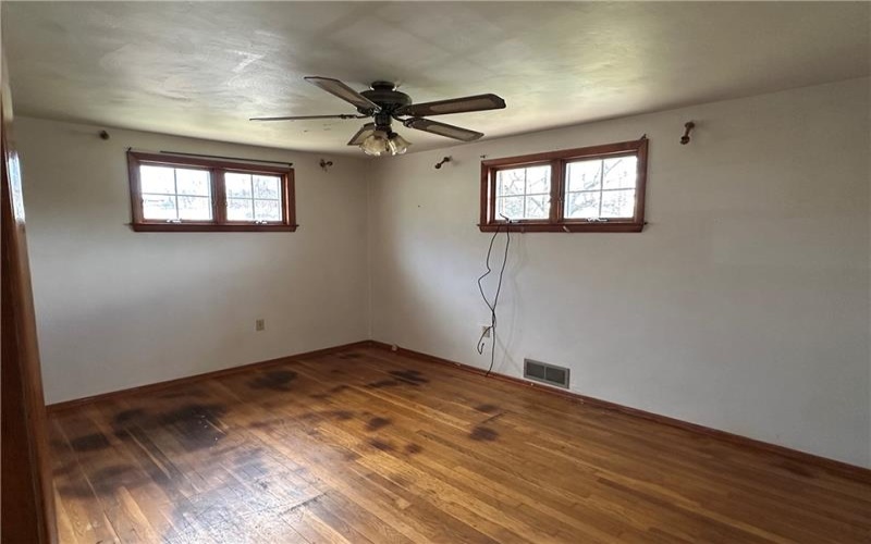 14 Hillcrest Rd, Eighty Four, 15330, 4 Bedrooms Bedrooms, 9 Rooms Rooms,1.1 BathroomsBathrooms,Residential,For Sale,Hillcrest Rd,1746607