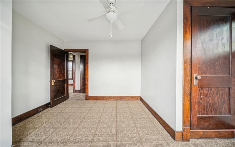 132 Pennsylvania, New Stanton, 15672, ,Commercial-industrial-business,For Sale,Pennsylvania,1735153