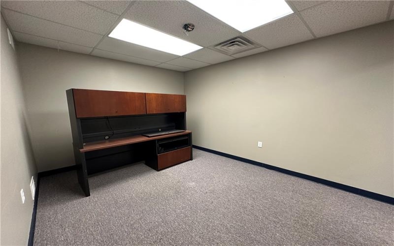 3379 Pittsburgh St., Perryopolis, 15473, ,2.3 BathroomsBathrooms,Lease,For Rent,Pittsburgh St.,1744091