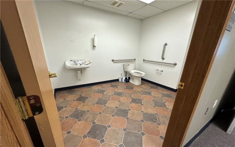 3379 Pittsburgh St., Perryopolis, 15473, ,2.3 BathroomsBathrooms,Lease,For Rent,Pittsburgh St.,1744091