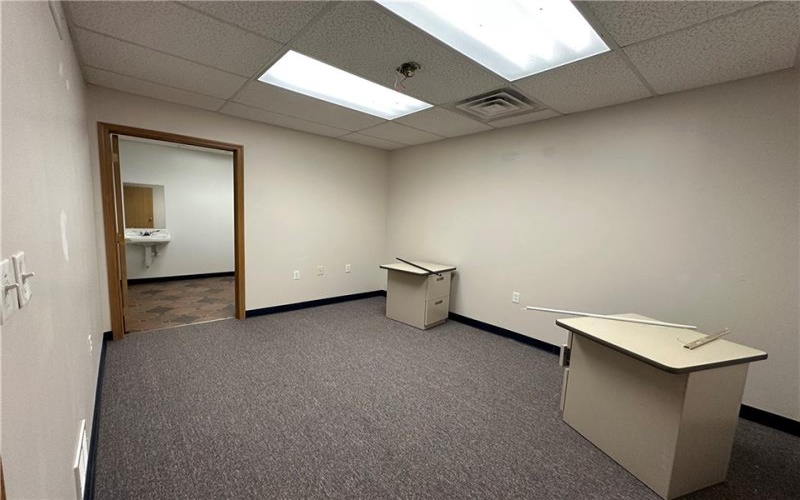 3379 Pittsburgh St., Perryopolis, 15473, ,2.3 BathroomsBathrooms,Lease,For Rent,Pittsburgh St.,1744091