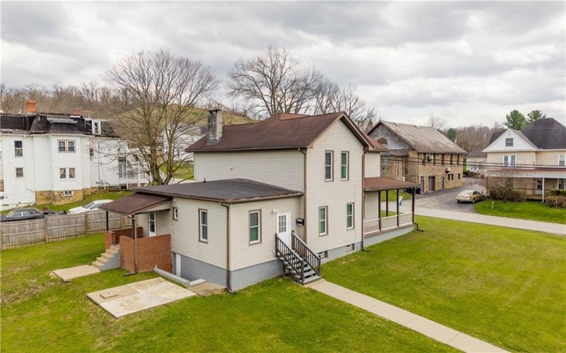 19 Old Monongahela Pike, Eighty Four, 15330, 4 Bedrooms Bedrooms, 9 Rooms Rooms,2 BathroomsBathrooms,Residential,For Sale,Old Monongahela Pike,1746625