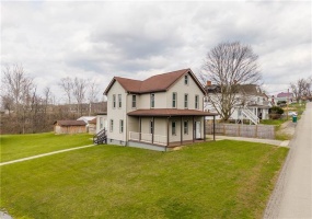 19 Old Monongahela Pike, Eighty Four, 15330, 4 Bedrooms Bedrooms, 9 Rooms Rooms,2 BathroomsBathrooms,Residential,For Sale,Old Monongahela Pike,1746625