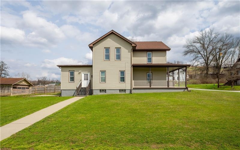19 Old Monongahela Pike, Eighty Four, 15330, 4 Bedrooms Bedrooms, 9 Rooms Rooms,2 BathroomsBathrooms,Residential,For Sale,Old Monongahela Pike,1746625