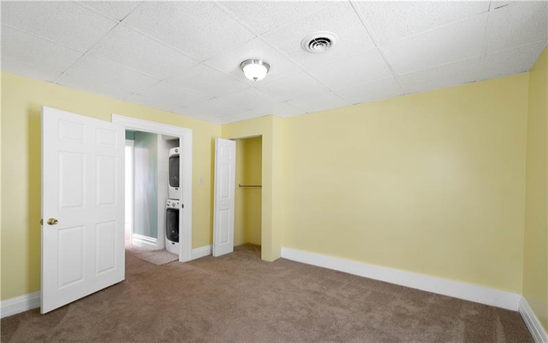 19 Old Monongahela Pike, Eighty Four, 15330, 4 Bedrooms Bedrooms, 9 Rooms Rooms,2 BathroomsBathrooms,Residential,For Sale,Old Monongahela Pike,1746625