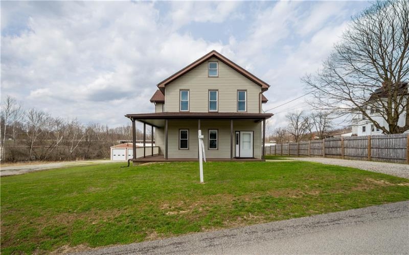 19 Old Monongahela Pike, Eighty Four, 15330, 4 Bedrooms Bedrooms, 9 Rooms Rooms,2 BathroomsBathrooms,Residential,For Sale,Old Monongahela Pike,1746625
