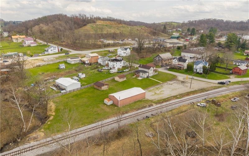 19 Old Monongahela Pike, Eighty Four, 15330, 4 Bedrooms Bedrooms, 9 Rooms Rooms,2 BathroomsBathrooms,Residential,For Sale,Old Monongahela Pike,1746625