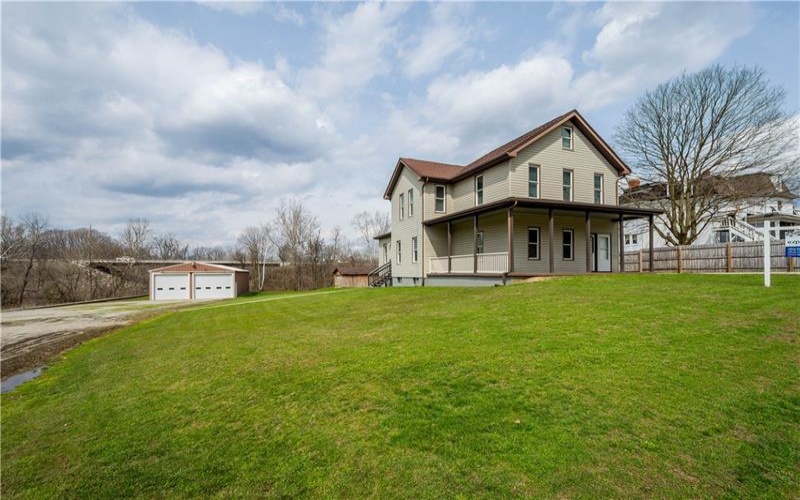 19 Old Monongahela Pike, Eighty Four, 15330, 4 Bedrooms Bedrooms, 9 Rooms Rooms,2 BathroomsBathrooms,Residential,For Sale,Old Monongahela Pike,1746625